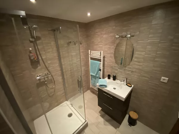 Salle d'eau (douche)